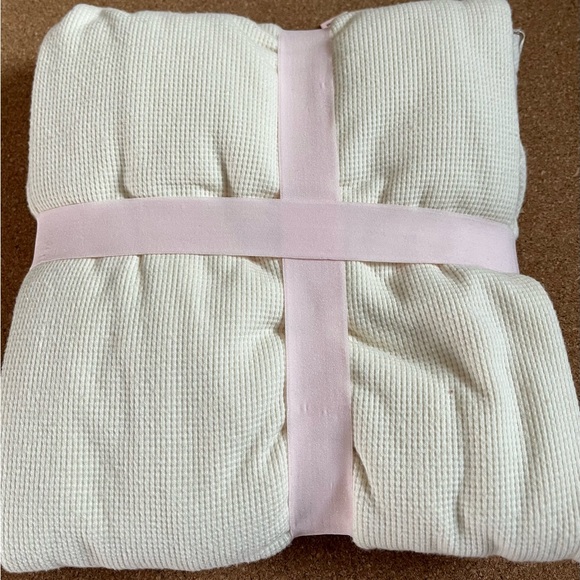 New Victoria’s Secret pajama set glow waffle jogger light beige XXL - Picture 2 of 2